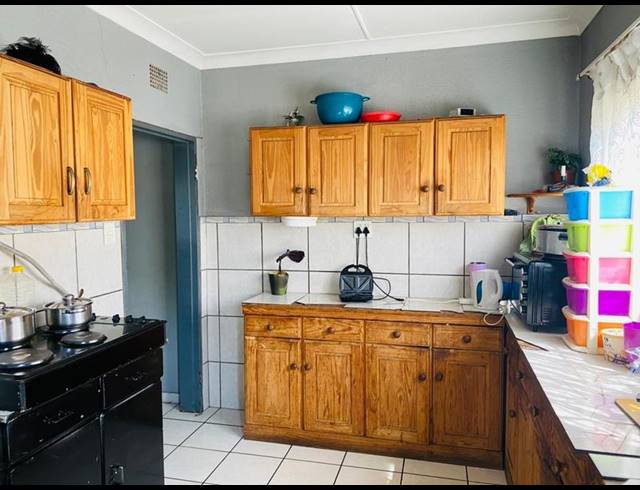3 BEDROOM HOUSE FOR SALE IN ELSBURG